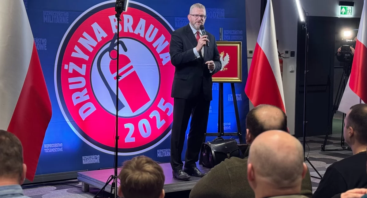 Grzegorz Braun w Pile: „Polska nie jest niepodległa. Nasza niepodległość jest stawką tych wyborów”