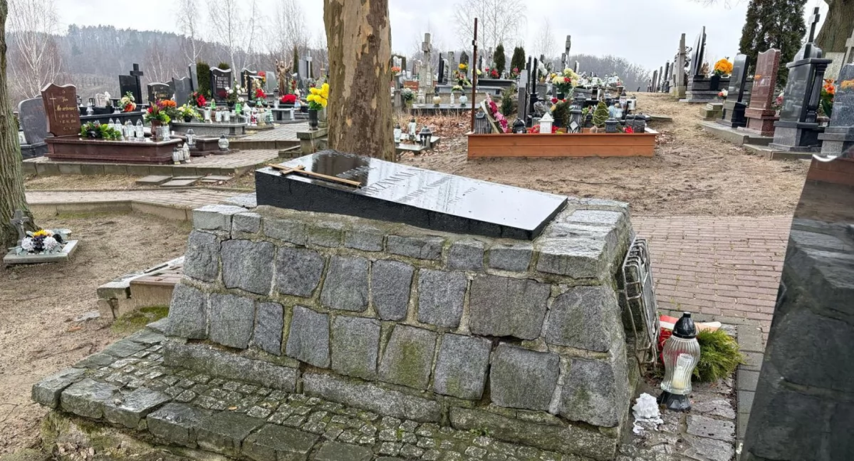 Są pieniądze na renowację grobu bohatera narodowego
