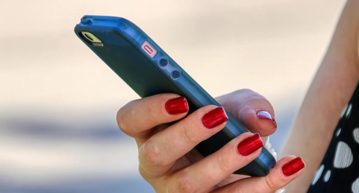 Kosztowna miłość z internetu. 68-letnia kobieta straciła prawie 200 tysięcy złotych