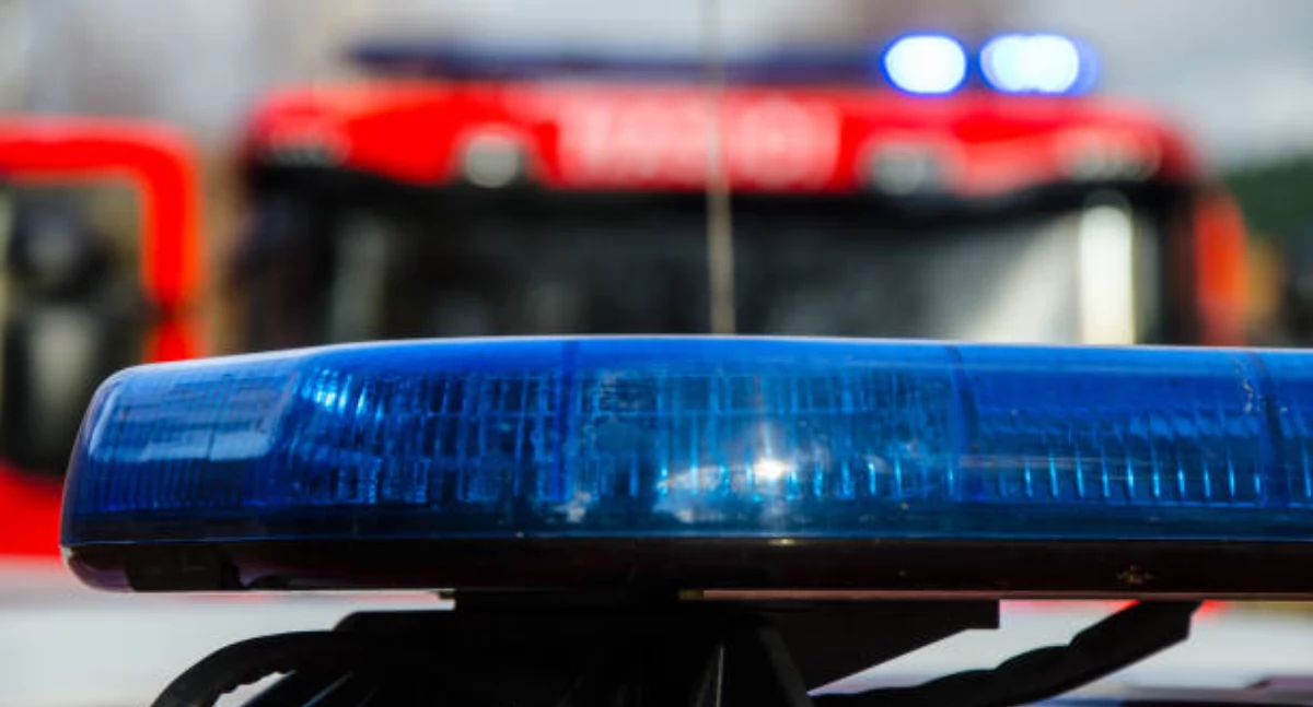Pożar na DK10. Renault w płomieniach