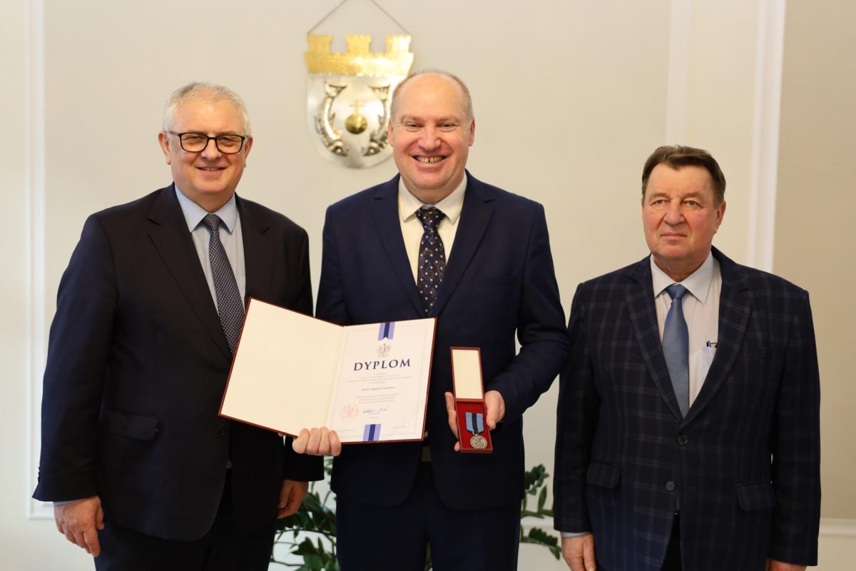 O gospodarce i nie tylko