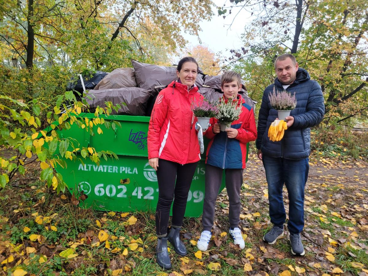 Uwolnili miasto od 23 ton śmieci