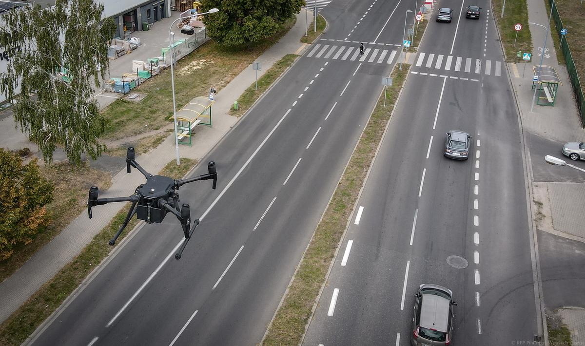 Mandaty spadły im z nieba. W Pile latał policyjny dron