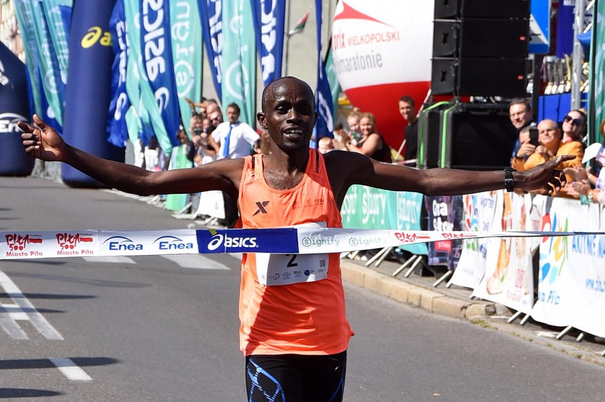 31. Półmaraton Signify Piła. Po raz trzeci w historii wygrał Kenijczyk Cosmas Kyeva