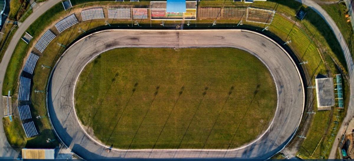 Stadion żużlowy na Bydgoskiej. Miała być przebudowa, są wzajemne oskarżenia