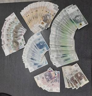 Łobżenica: ukradł mały sejf i klucze