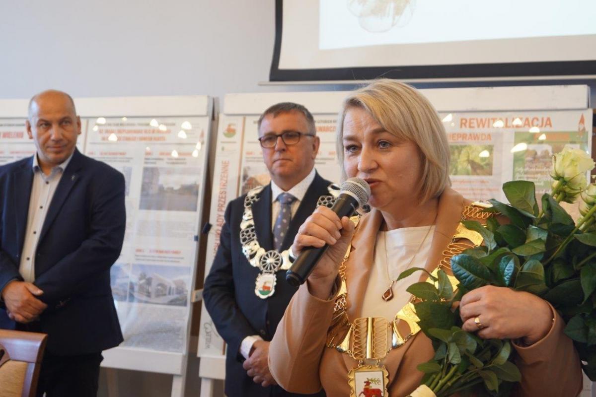 Burmistrz Wielenia z absolutorium
