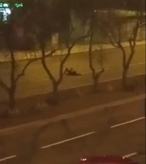 Siedem dziewczynek stanie przed sądem. Kładły się na drodze; piły alkohol i pluły na ludzi