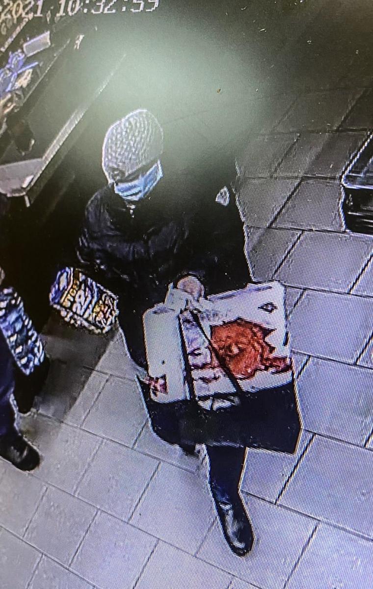 Rozpoznajesz tę kobietę? Ukradła skarbonkę WOŚP!