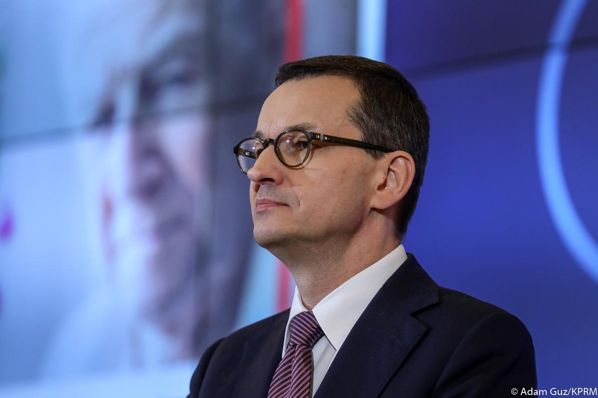 Premier: zleciłem wojsku i służbie zdrowia tworzenie nowych miejsc szpitalnych