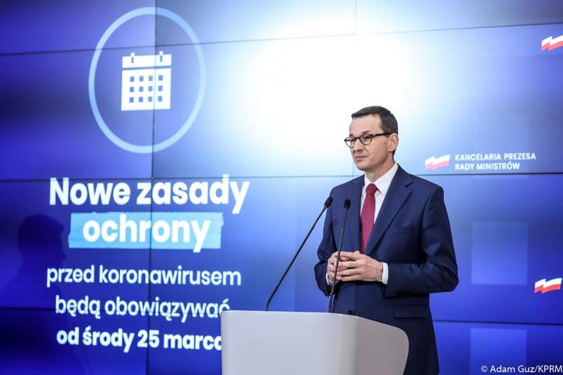 Rząd wprowadza kolejne ograniczenia w związku z epidemią