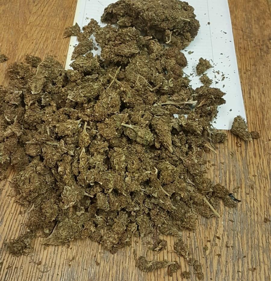 Prawie pół kilograma narkotyków  w mieszkaniu 27-latka z Piły