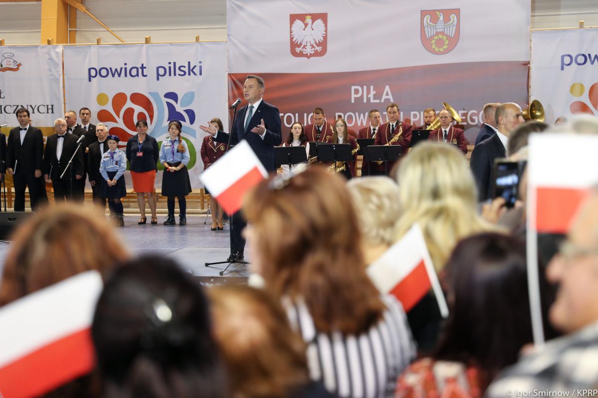 Prezydent Andrzej Duda w Pile i Złotowie [ZDJĘCIA, FILM]