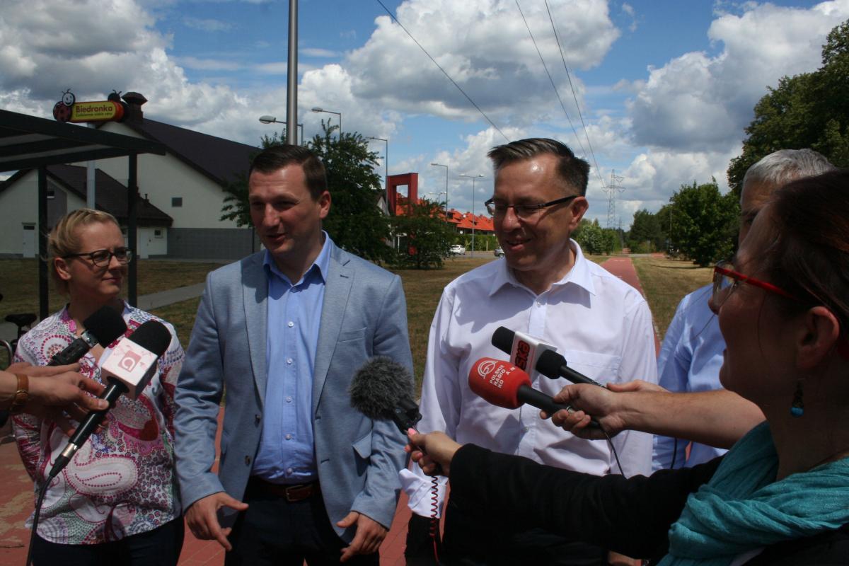 Ścieżka rowerowa połączyła Dobrzycę z Piłą. Inwestycja dwóch samorządów gotowa!