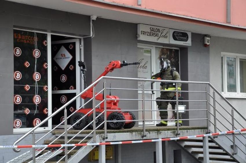 Strażacki robot interweniował w nielegalnym salonie gier
