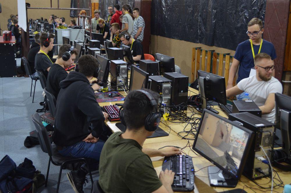 Mechan Lan w Mechaniku