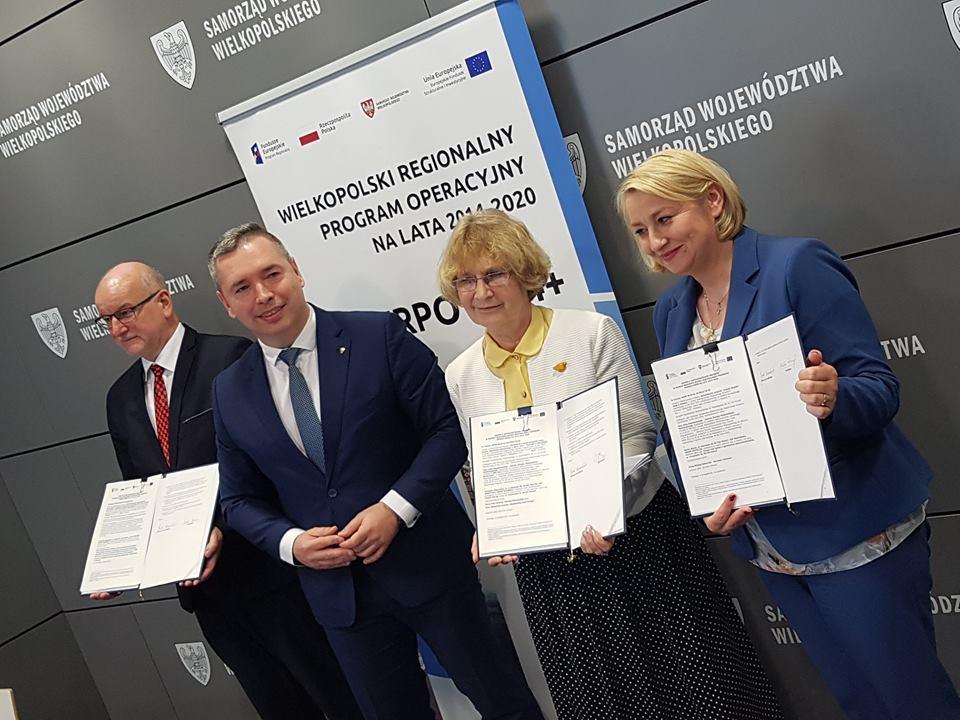 Ponad 650 tysięcy  dla szkoły w Wieleniu