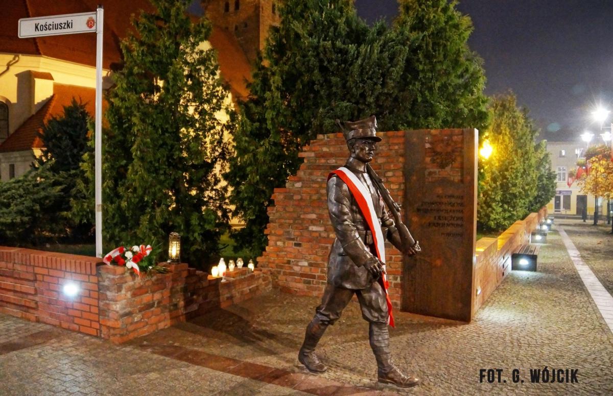 Pomnik Powstańców już gotowy