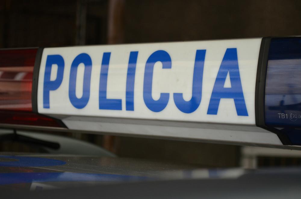 Policjant po służbie uratował kibica