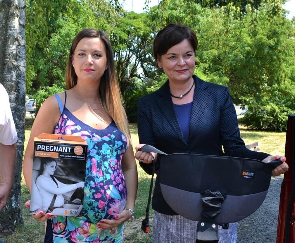 Adaptery do pasów dla kobiet w ciąży do wypożyczenia