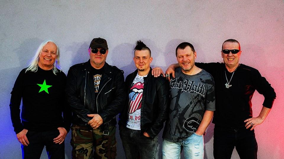 Damian z Krajenki nowym wokalistą TSA!