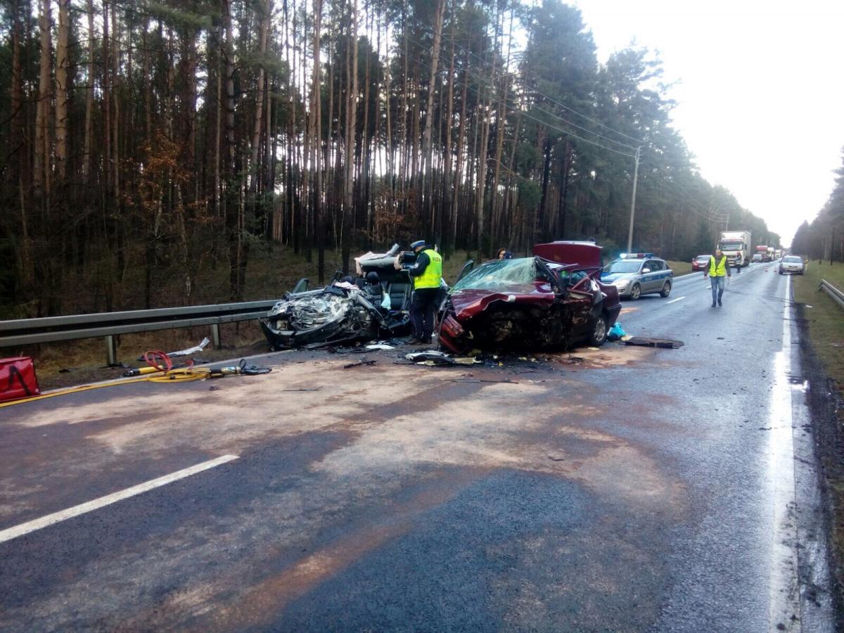 Dwie ofiary czołowego zderzenia
