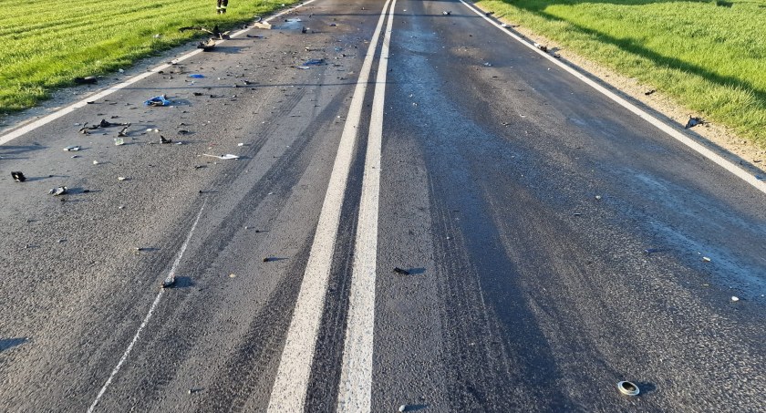 Śmiertelny wypadek motocyklisty na DW 182 w Dębe 