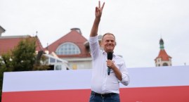 Donald Tusk w Pile. W czwartek spotkanie otwarte
