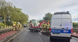 Wypadek na DK 11 w Ujściu. Ranne dziecko, droga zablokowana