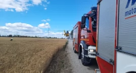 Koszmarny wypadek w Rąbczynie. Kobieta wyrzucona z auta