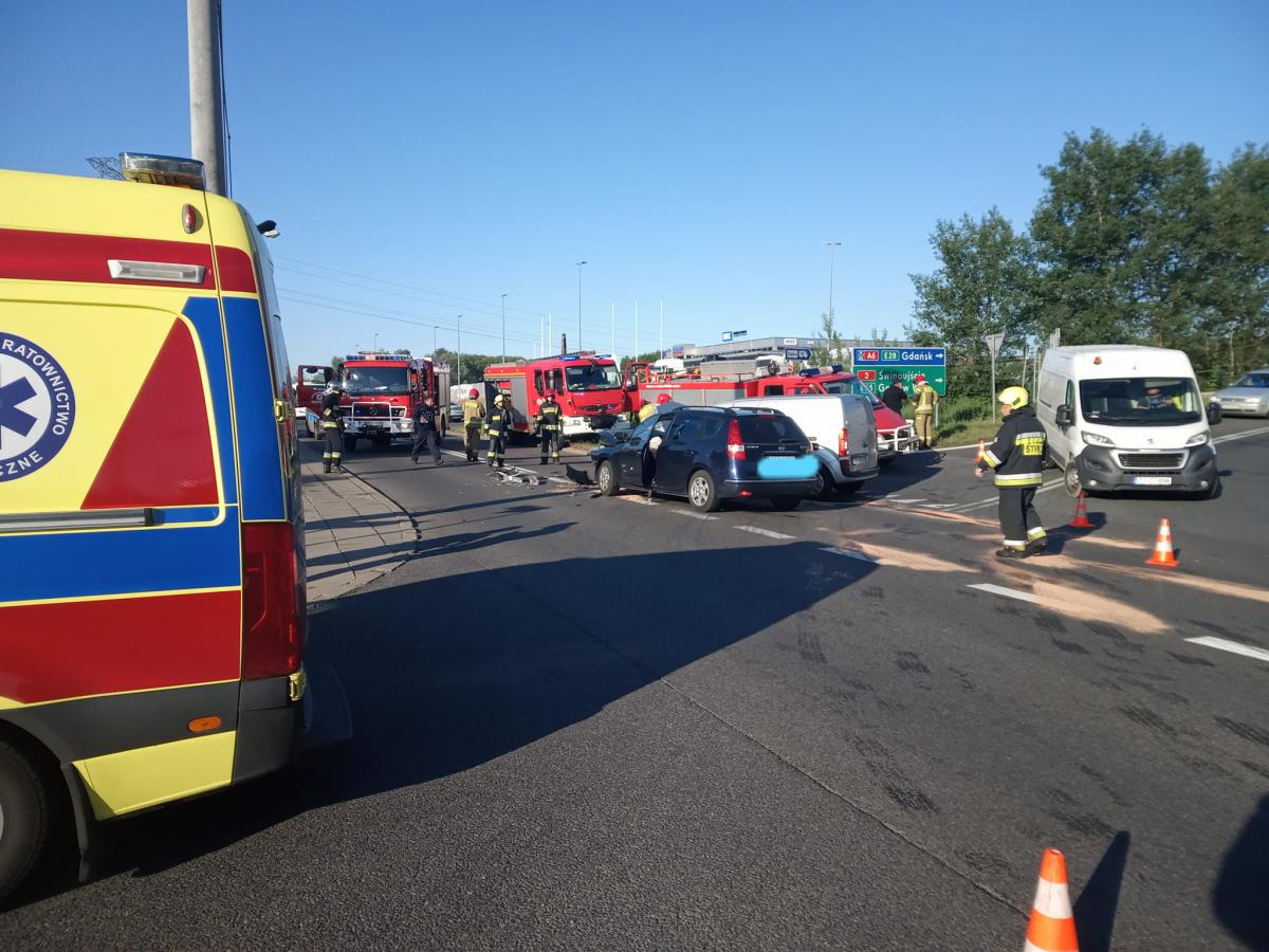 Obywatel Rosji spowodował wypadek obok Radziszewa. Kobieta w szpitalu