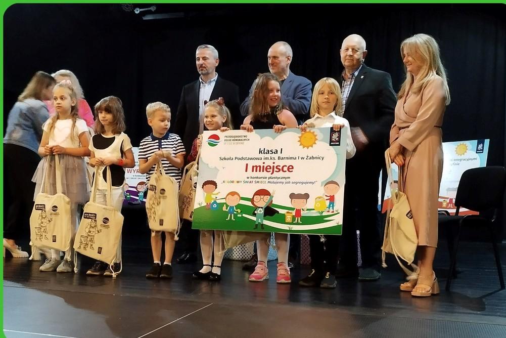 Gryfińskie śmieciarki będą kolorowe. Wyróżniono prace uczniów [GALERIA]