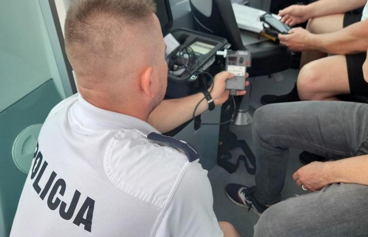 Jeden patrol policji wyeliminował dwóch nietrzeźwych kierowców