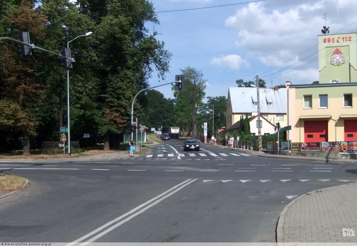 39-latek wpadł przy ul. Armii Krajowej w Gryfinie