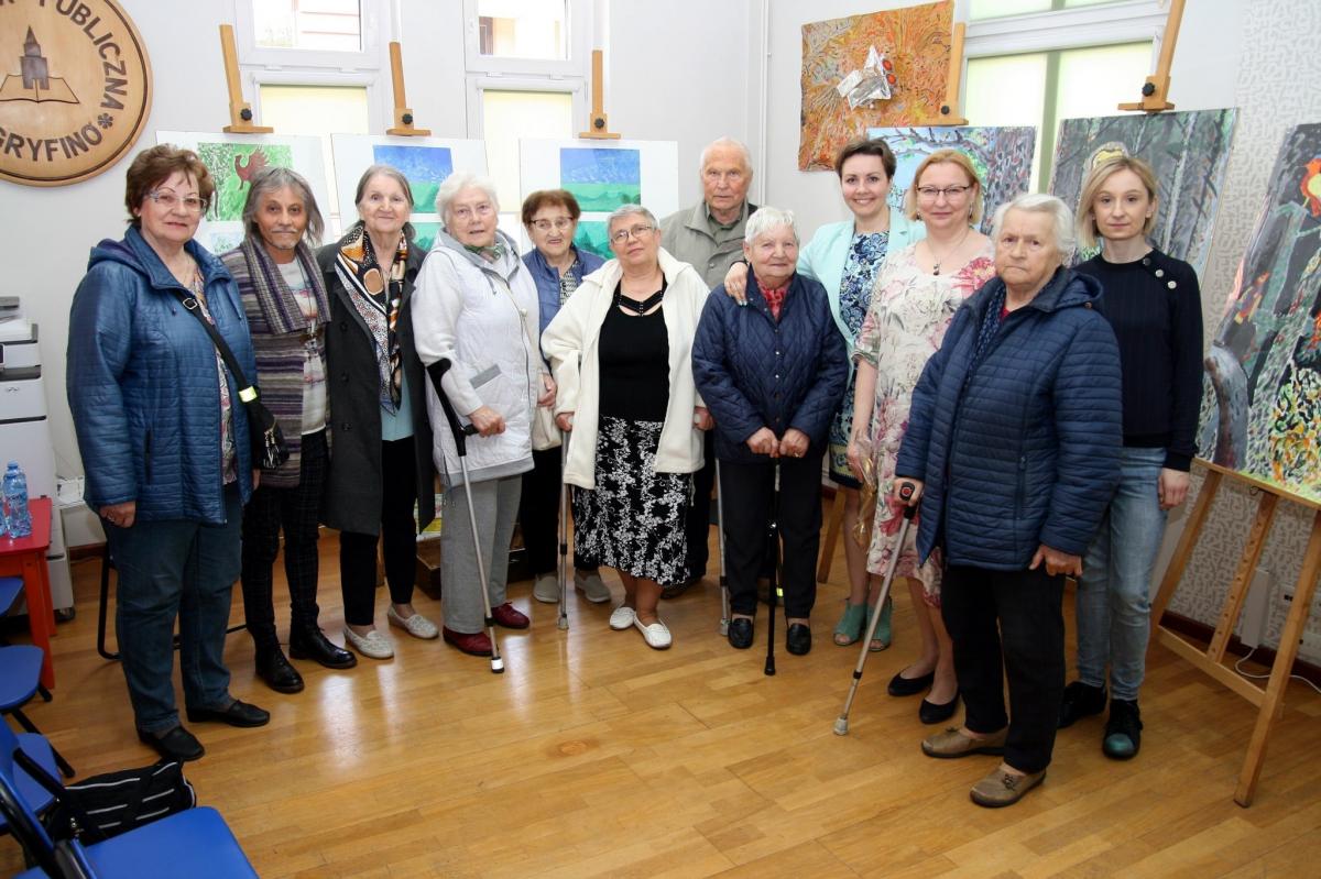 Seniorzy otworzyli swój wernisaż [ZDJĘCIA]