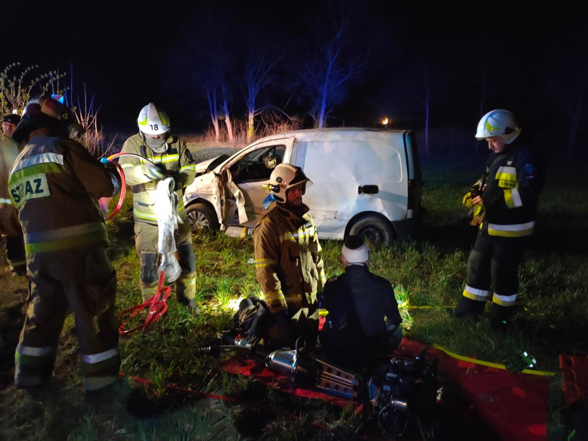 Pijany obywatel Niemiec spowodował wypadek [GALERIA]
