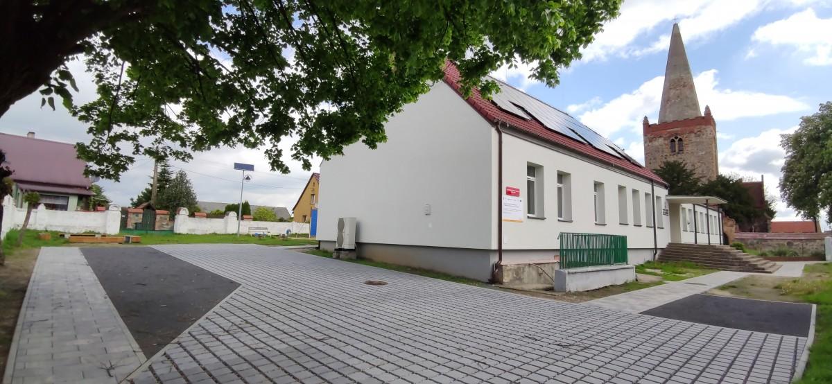 W tym budynku może powstać Wiejskie Centru Kultury. Zagłosuj za tym projektem!