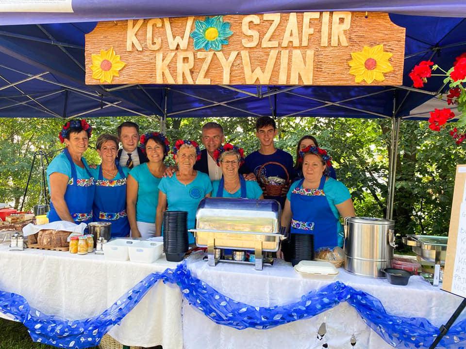 Dziewczyny z Krzywina laureatkami ogólnopolskiego konkursu
