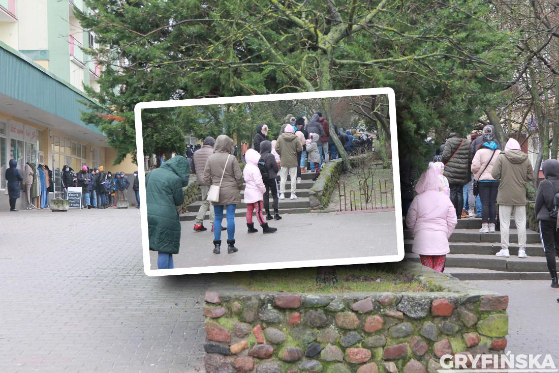 Dwie godziny w kolejce do Diagnostyki [GALERIA]