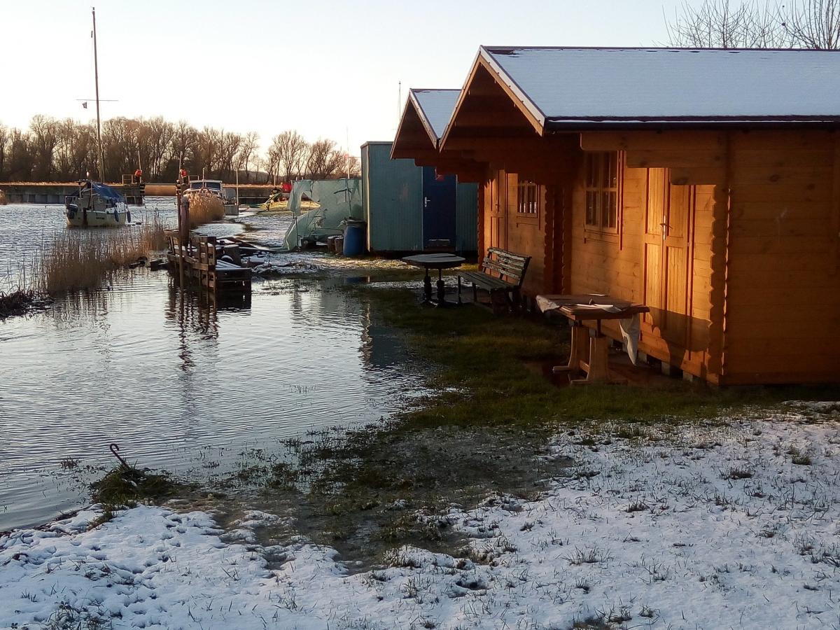 Cofka zalała przystań żeglarsko-kajakową [GALERIA]