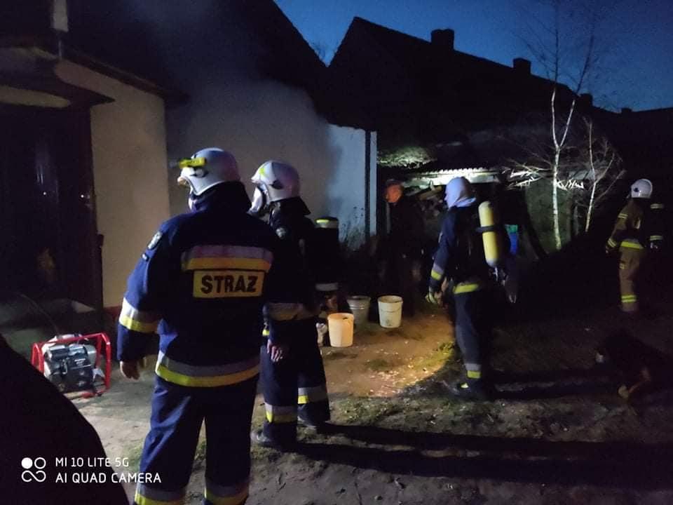 Uratowali życie starszej pani