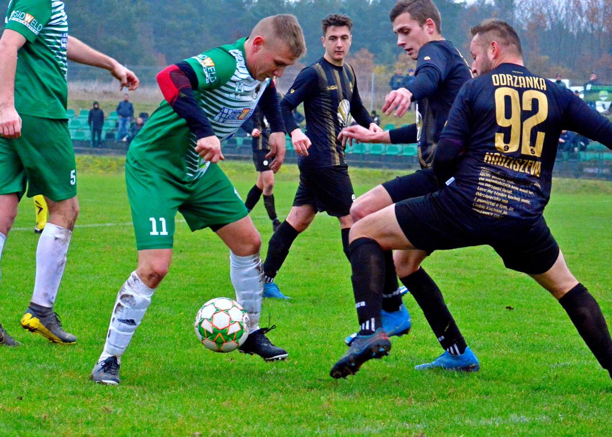 Od 1:3 do 6:3. Wicher wygrał derby [WYNIKI]