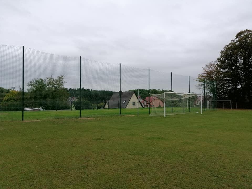 Mają nowe piłkochwyty na stadionie