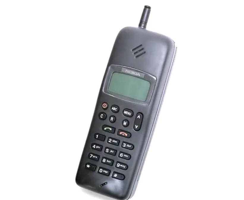 Każdy urzędnik gminy z indywidualnym numerem telefonu