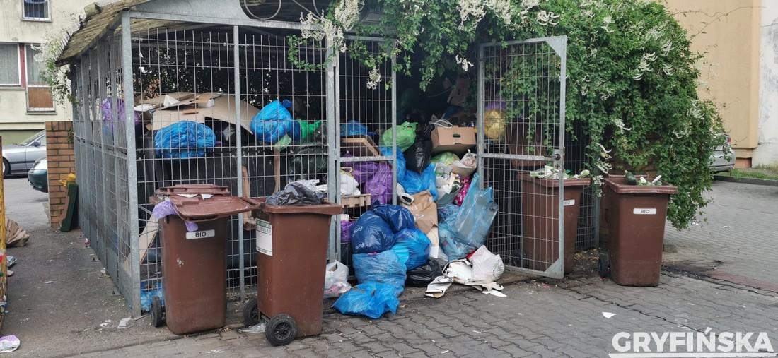 Śmieciowe problemy na Górnym Tarasie