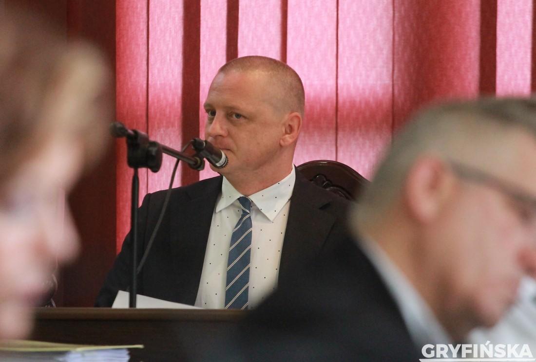 Czy rada miejska może zostać odwołana?