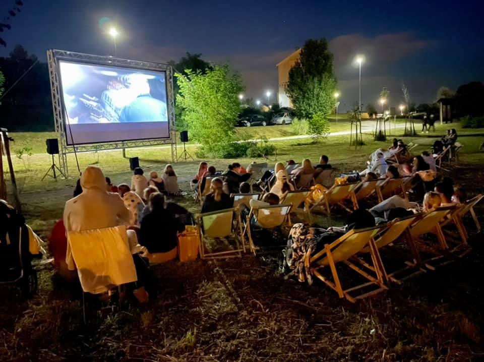 Oglądali film na Opolance. Dziś dwa ciekawe wydarzenia w Pałacyku pod Lwami
