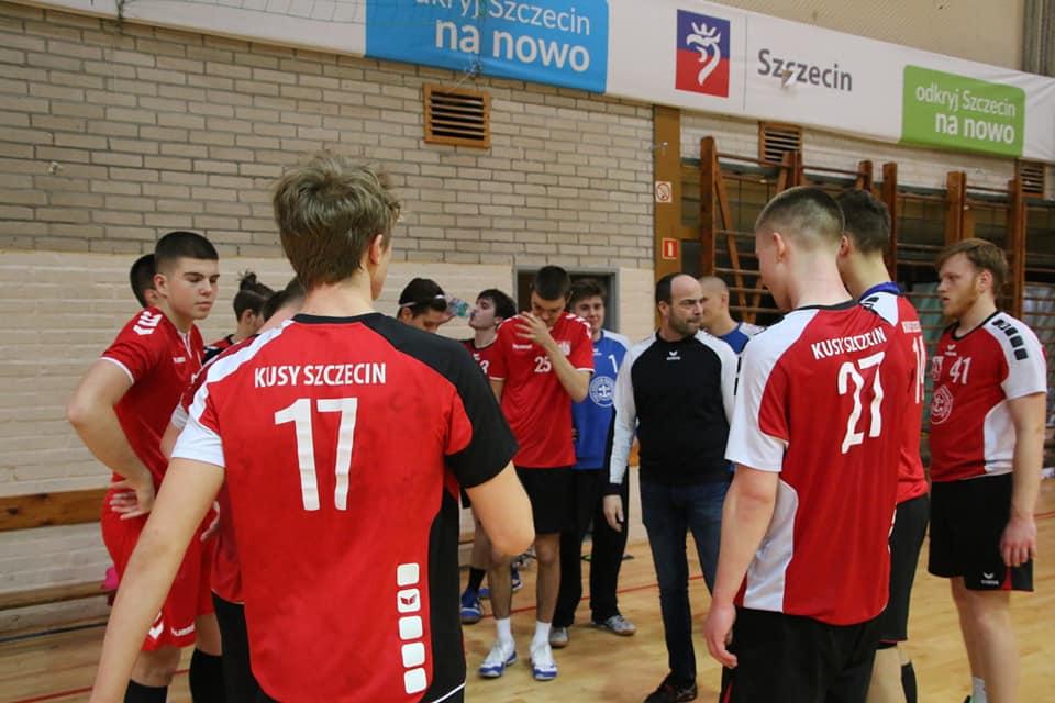 Trener KPR będzie jednocześnie prowadził Kusego