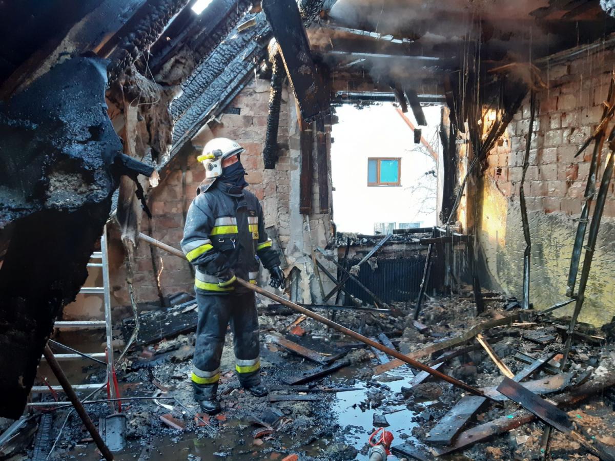 Cały dobytek poszedł z dymem. Pogorzelcy pochodzą z Gryfina