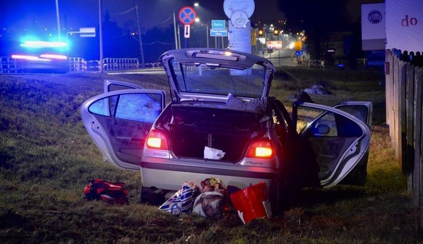 Nie zatrzymał się do kontroli, był poszukiwany, nietrzeźwy i bez uprawnień
